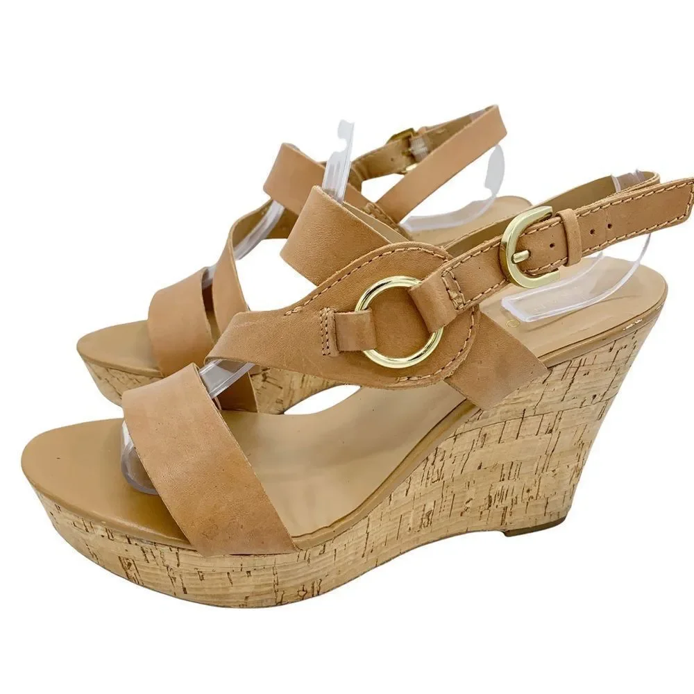 Franco Sarto Surprise Tan Cork Platform Sandals‎ Gold Hardware Ring Detail